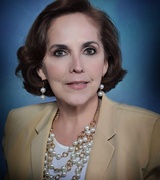 Adriana Cuen Buyer's Agent