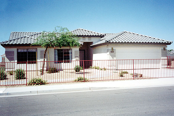 Model Sierra Vista
