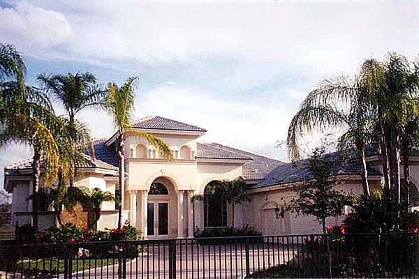 Model Villa Sienna