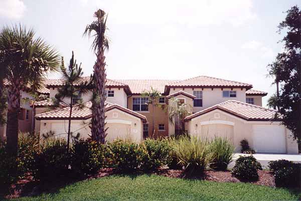 Model Riverchase