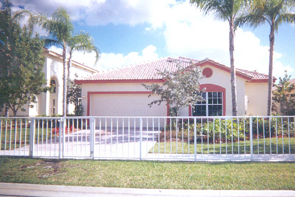 Model Bradenton