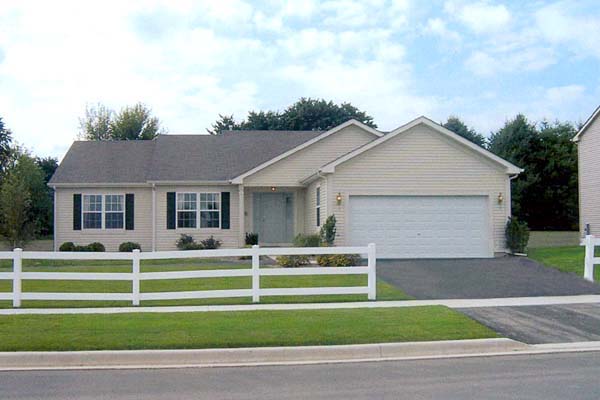 Eddington Model - Hinckley, Illinois New Homes for Sale