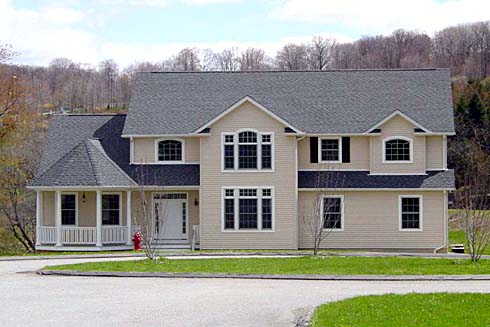 Avonlee 46 Model - Poughkeepsie, New York New Homes for Sale