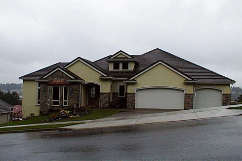 Plan 12328 Model - Sunnyside, Oregon New Homes for Sale