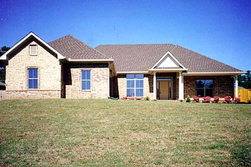 Cabec Model - Longview, Texas New Homes for Sale