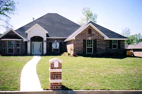 Clark Model - Longview, Texas New Homes for Sale