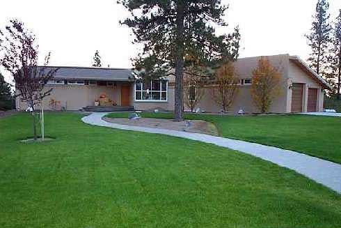 Model Cheney Contemporary